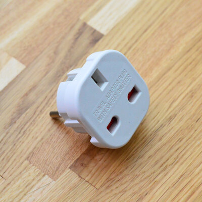 ProZone AC9625 Compact UK to EU Plug White