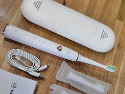 YAKO O1 White + CASE