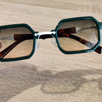 Kasian M6158 UV400 Green/White