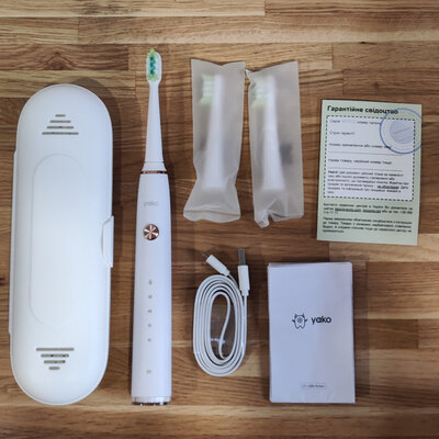 YAKO O1 White + CASE