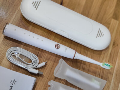 YAKO O1 White + CASE