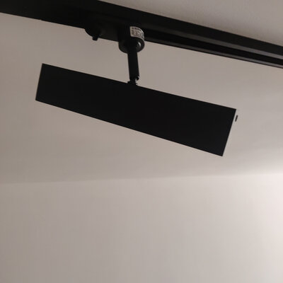 Pinton PD252 20W 3000K Black